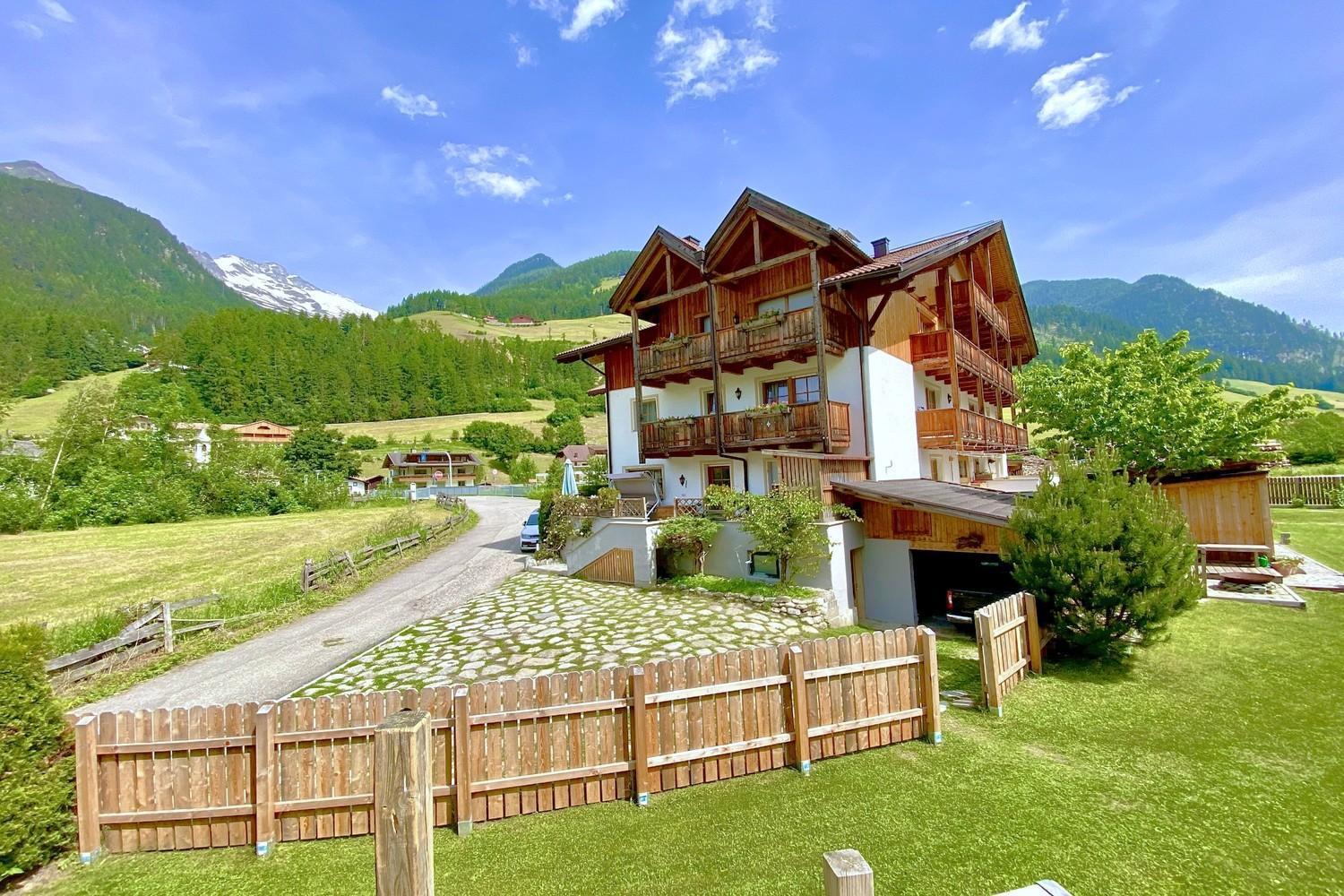 Apartments&Wellness Löfflerblick Steinhaus Exterior foto